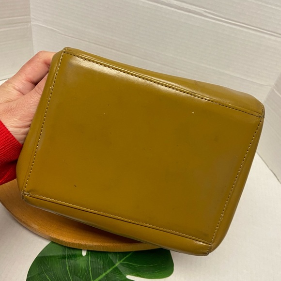 VASIC Mustard Yellow Leathef cUbED Tote Bag - Picture 9 of 15